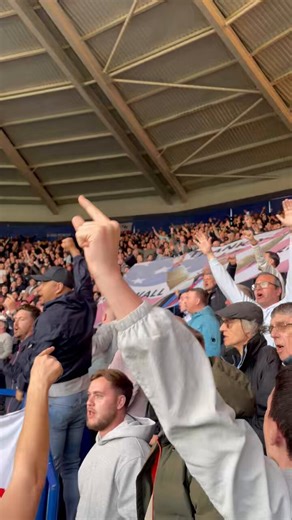 Weird thing I had a thought a few weeks ago to get a flag made up of the tribute I previously did for John Berlyson but in all fairness it wouldnt have hardly been noticed against this. Unreal!!! #Millwall#JohnBerylson#OnceaLionAlwaysaLion