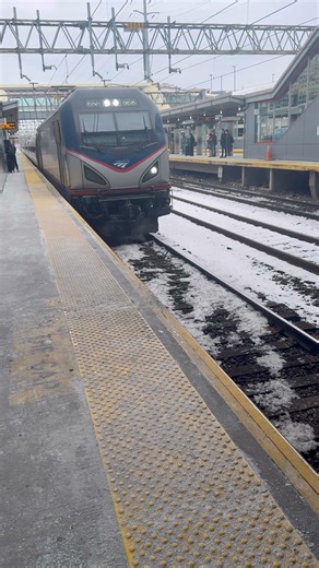Train #85 arrives at Stamford Station 1/2/26 First Video of 2026