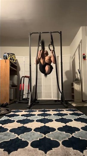 Rings 3 fingertips pull-ups with straight leg kicks #fitover40 #pullups #pullupchallenge #tendons