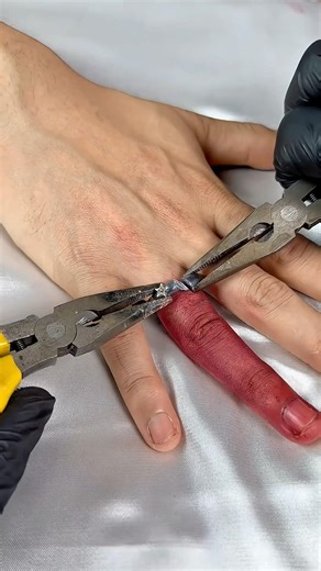 Ring Transformation: Cutting an Old Ring into a Beautiful New Design