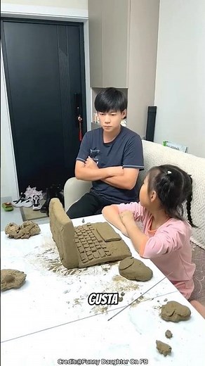 Ella construyó una computadora portátil con arcilla, pero su papá ❤️ #shortvideo #shorts
