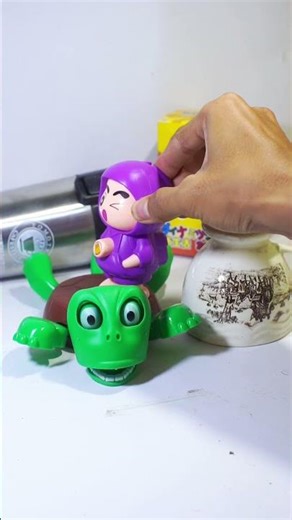 ASMR Toy Loop | Turtle Gets Squished Again and Again