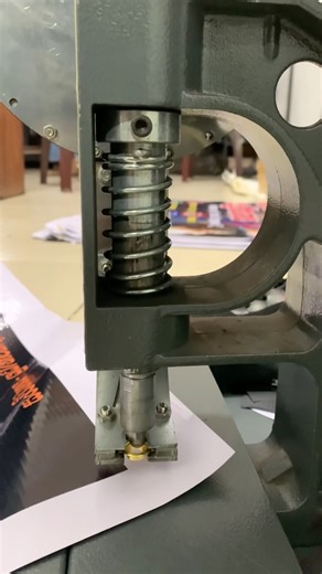 How to use ring mchine #ringmachine #ring #binding #machine #flex #printing #viral #new #how #howto