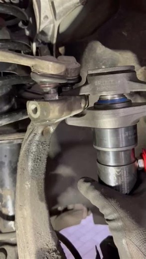 Υδραυλικό εργαλείο για σινεμπλοκ ανάρτησης