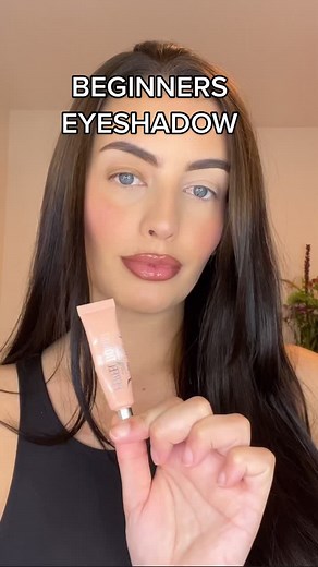 Beginner's Eyeshadow Tutorial: Easy Step-by-Step Guide for Flawless Looks