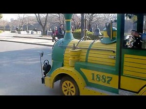 ロードトレイン・大阪城公園ロードトレイン