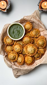 215K views · 3.2K reactions | Mini Kachori Pops! Ingredients: For...