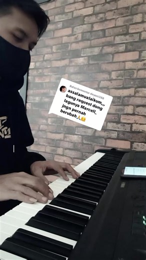 Membalas Deyani: Musik Cover Menarik di Keyboard