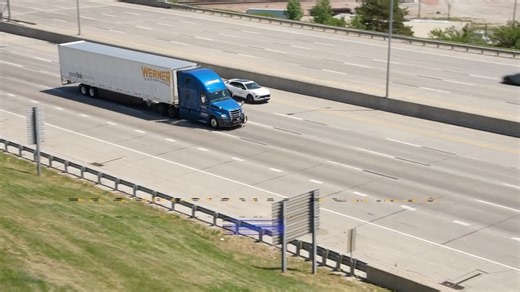 ‼️ Werner is #RollinWithGratitude25 and ready to recognize our professional drivers during this year’s National Truck Driver Appreciation Week September 14-20! 🚚 This weeklong celebration is a great way to give our professional drivers the praise, recognition and appreciation they deserve. Celebrations will kick off early at select terminal locations September 9 and will continue throughout the following week. Drivers will receive a gift, complimentary meals and a chance to hear company updates