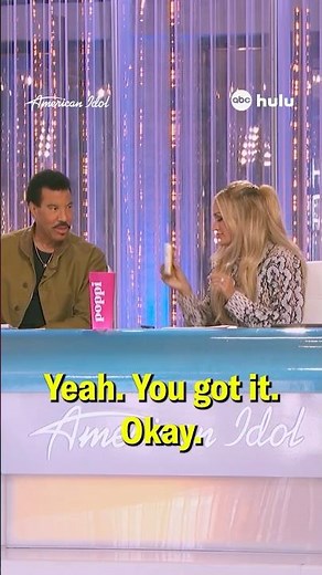 Storytellin' and tears a-wellin'. It's the #americanidol way. 🩵💧