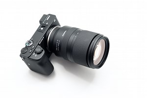 TAMRON 17-70mm F/2.8 Di III-A VC RXDのレビュー。作例とレンズ外観について
