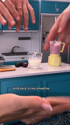 Disney Channel on Instagram: "Electric Bloom presents ₜₑₑₙᵧ ₜᵢₙᵧ 𝒸ₒₒₖᵢₙ𝓰 😌🍳👩‍🍳 🎥:Electric Bloom"