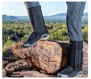7 Best Gaiters for Snakes / Snakeproof Gaiters - Outdoor Moran