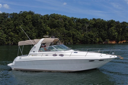 Used 2001 Sea Ray Sundancer 310, 37902 Knoxville - Boat Trader