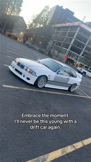 I cant control the clutch kicking urges 😖 #bmw #e36 #cartok #drift