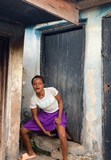 Unexpected Reactions: The Funniest Moments Caught!