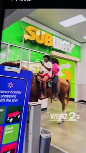 Video shows horses with riders going through Abbeville Walmart