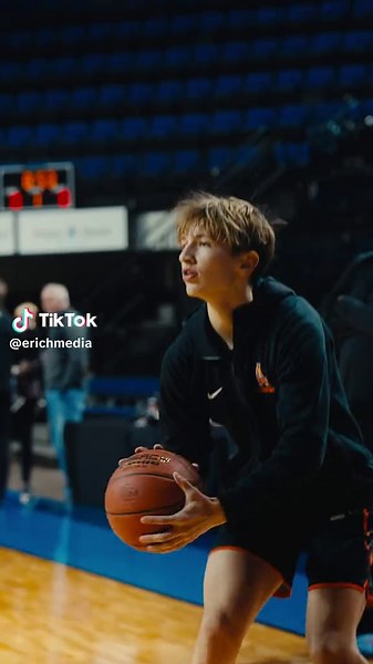 Cinematic Day Dreaming in Iowa