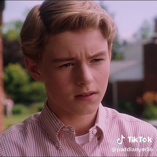 Flipped Movie Scenes and Kisses: A Love Story