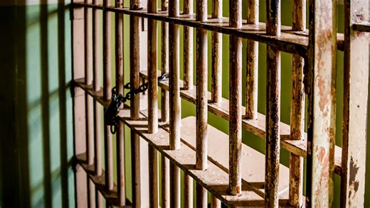 Inmates and advocate talk about air conditioning issues