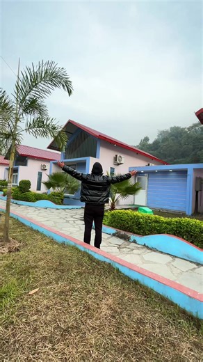 Good stay. Great BBQ. Riverside peace. 🔥🏞️ Only at Tinau Riverside Resort. 📍 Location: Tinau-02, Dobhan, Palpa 📞 Contact: 9857088782 | 9857088783 #TinauRiversideResort #RiversideStay #BBQNight #BBQVibes #StaycationNepal