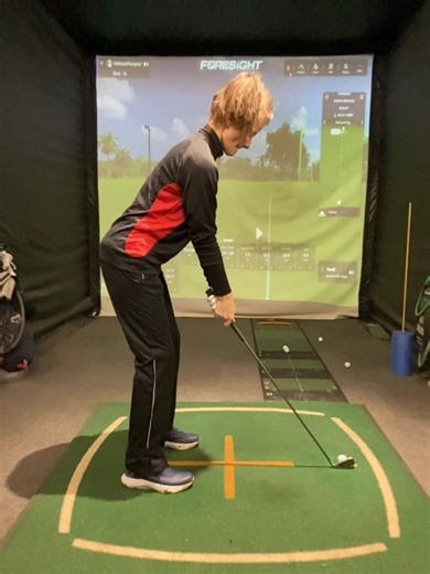 Golf Lessons for Beginners: Improve Your Swing