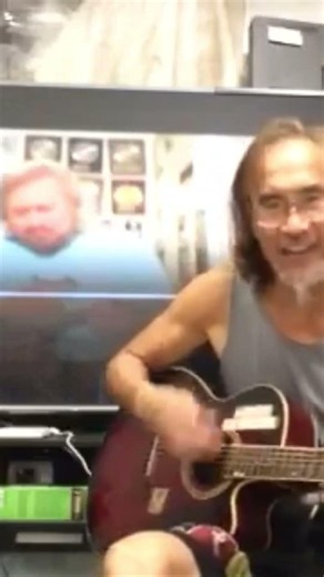 (6/16):Marley Purt drive(1)Barry Gibb by Robin Chua