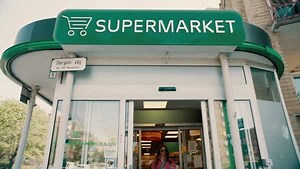 Brands have to refresh their look every now and then if they want to keep attracting young, modern consumers. The new Tetra Stelo™ Aseptic package combines the known with the new to do just that. http://bit.ly/2M1wCJ0 | Tetra Pak