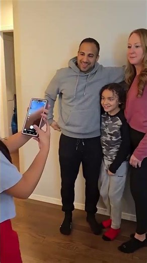 She love taking selfies