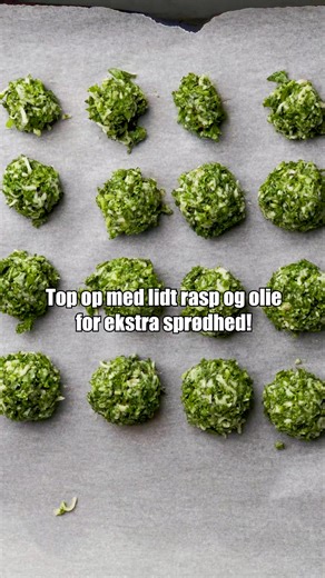 Økologisk og dansk grønkål kun 15 kr. i ugens avis! 🌿 Grønkål er lækkert i alt fra måltidssalater, juices og smoothies 🤗 Eller prøv denne lækre opskrift på sprøde grønkålskugler - perfekt som snack eller tilbehør til aftensmaden. Se med her 👇😊 | Rema 1000 Grenaa Havnevej