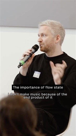 How many of you enter a flow state when writing?