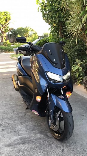 Custom Metallic Blue NMAX V2 | Blue Mags and More!