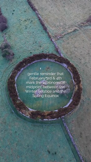 Kirsty | Irish Travel Adventures | Life Coach on Instagram: "also known as the solar imbolc ☘️ we even have a national holiday for it here in Ireland to celebrate our Patron Saint Brigid 🌼but she’s also known as goddess Brigid who brings ✨imbolc✨ to the land it marks the return of the light 💡 imbolc means ‘in the belly’ it represents hope, renewal and preparing for ✨new life✨ this the beginning of February remember that the days are ✨stretching out longer ✨ 🌷 spring has almost sprung & go eas