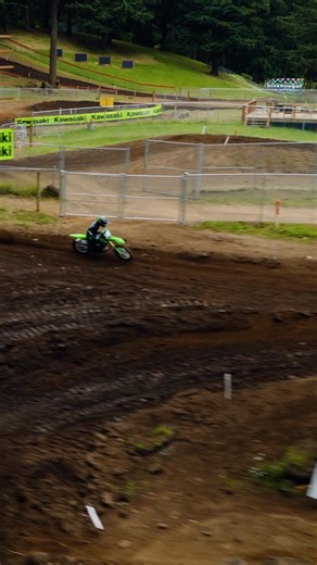 Struthers Bros. on Instagram: "Birds-eye view of the @KawasakiUSA #KX250 laying down some heat! 🔥 Showing off the new, lightweight, aluminum perimeter frame delivering lighter, nimbler handling and stability for improved front-end feel for better cornering. #BeNext #TheBikeThatBuildChampions #KX #TeamGreen #GoodTimes #Kawasaki . . . Professional rider(s) on a closed course."