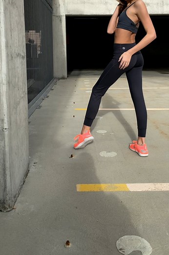 Youth Essential Jogger Black