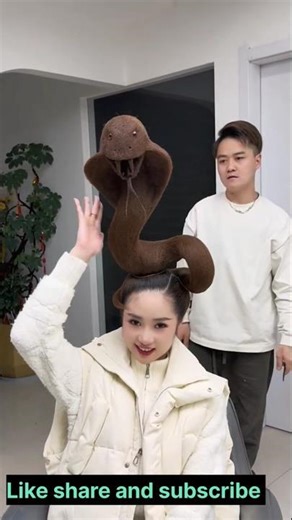 Snake hairstyle #trending #youtubeshorts #viral #cartoon #ai #animals #snake