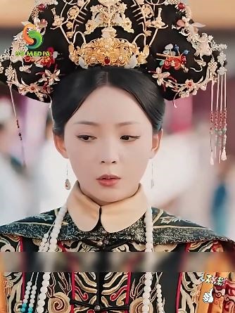 1.1M views · 33K reactions | (เต็มเเรื่อง) - นี่คือชุดมงคลที่กรมวังจัดเตรียมไว้ให้พระนางโดยเฉพาะ | CineFix | Facebook