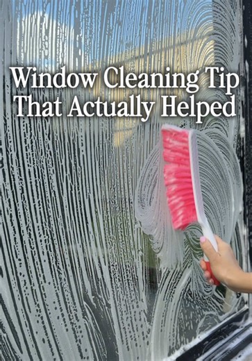 Window Cleaning Tips: Avoiding Glass Scratches