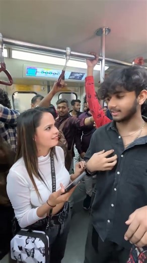 Best metro prank 😂wait for end🤣#youtubeshorts #funny #laugher #prankvideo #comedy #viral #memes