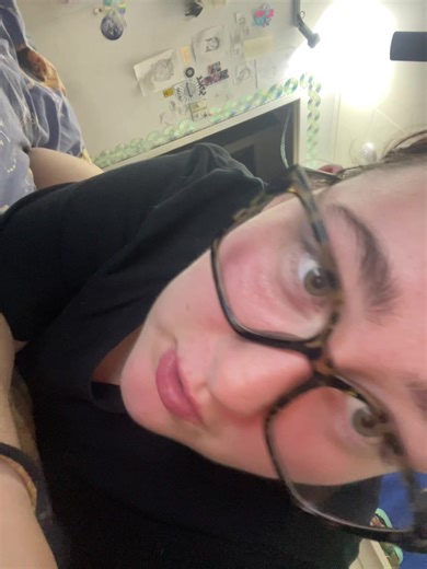 There she goes 🐛 (@letmebe_incomprehensible)’s videos with original sound - There she goes 🐛