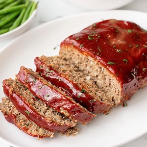 This classic cozy comfort food can't be beat! Tender, juicy, and full of flavor, this Homemade Meatloaf is just like grandma used to make. 🥰 https://www.budgetbytes.com/classic-homemade-meatloaf/ | Budget Bytes