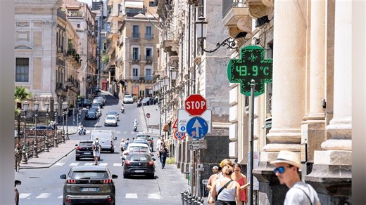 昨年は史上３番目に暑い年だった…世界平均気温１４・９７度、熱波や山火事が頻発・北極と南極の海氷面積は最小