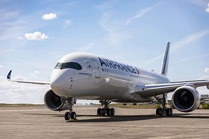 Air France receives the 1st Airbus A350 in its fleet; and starts aircraft modernization