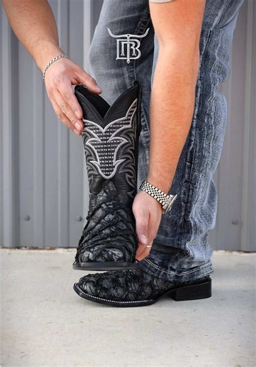 Exclusive Handcrafted Grey Jumbo Pirarucu Boots