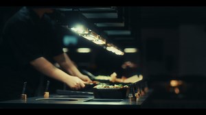 33K views · 1.6K reactions | Kender du Flammen?  Vi er en dansk, familieejet restaurantkæde med 15 år i branchen. Vores speciale er grillbuffet og vi elsker god mad  Hør hvad vores CEO, Piet Klein, fortæller om Flammen i videoen  | Restaurant Flammen | Facebook