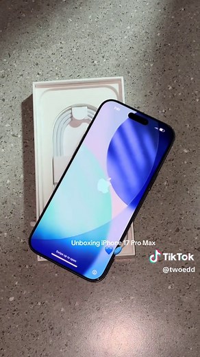 Unboxing iPhone 17 Pro Max Azul