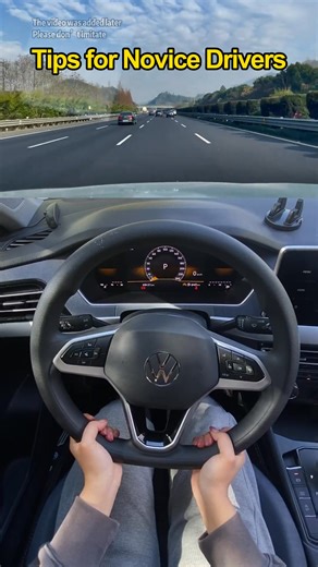 Common mistakes made by novices when holding the steering wheel #carsafety #mechancial #tips | Learncartips