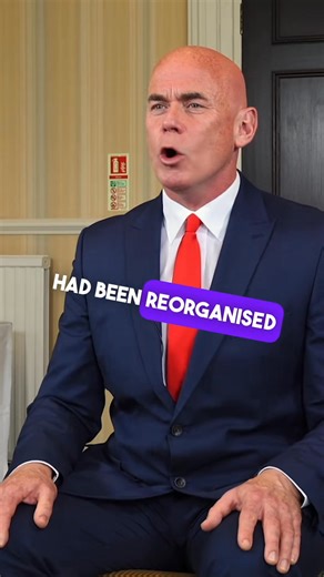 DESCRIBE A TIME WHEN YOU HAD TO WORK UNDERPRESSURE Interview Question and Example Answer #interviewquestions #jobinterviewquestions #interviewtips #interviewskills #careertok #careervidz #richardmcmunn | CareerVidz