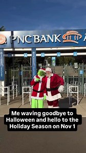 Get into the holiday spirit at Magic of Lights, opening Nov 21!🎄 🎫 https://livemu.sc/3JuC2gc | PNC Bank Arts Center