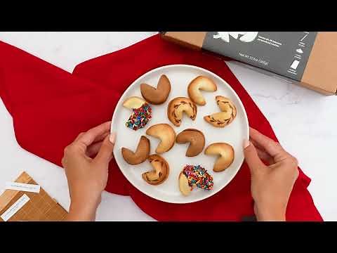 How to Make Homemade Fortune Cookies
